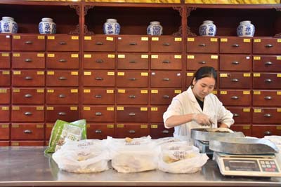 肝癌并发症的中医症状解析，杭州看肝癌哪家医院靠谱？